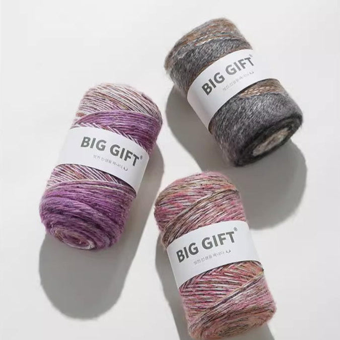 Hand-Dyed Gradient Mohair Wool Yarn – Chunky Multi-Strand for Bags, Hats & Outerwear 300g