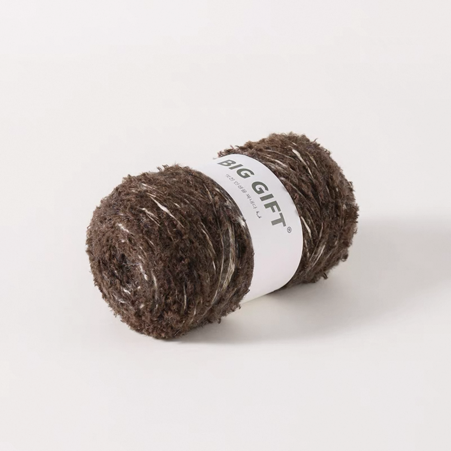 Hand-Dyed Gradient Mohair Wool Yarn – Chunky Multi-Strand for Bags, Hats & Outerwear 300g