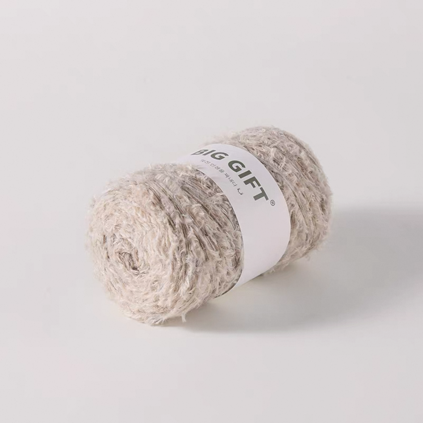 Hand-Dyed Gradient Mohair Wool Yarn – Chunky Multi-Strand for Bags, Hats & Outerwear 300g