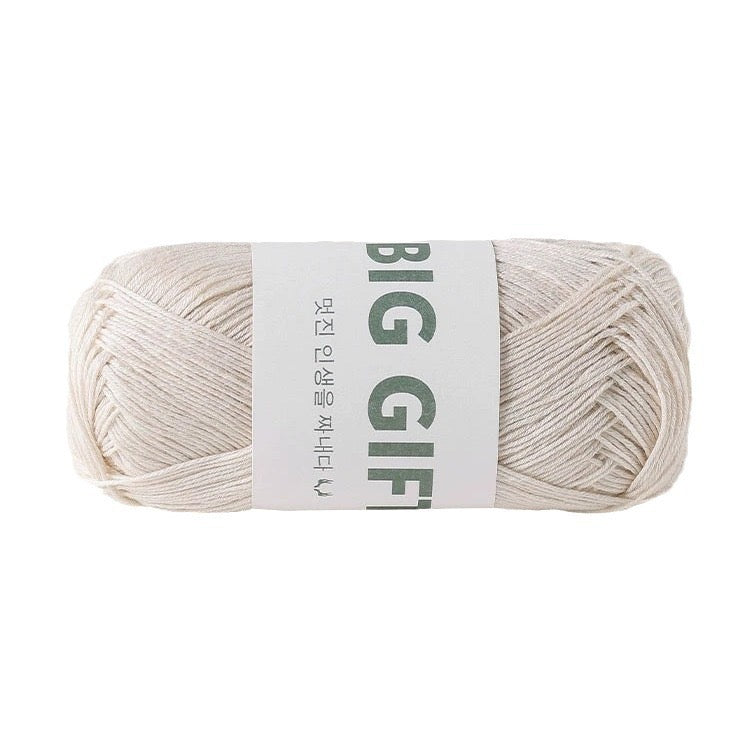 Tencel-Linen Lace Yarn 50g– Lightweight Summer Yarn for Crochet & Knitting (1.0mm / 70% Tencel, 30% Linen)