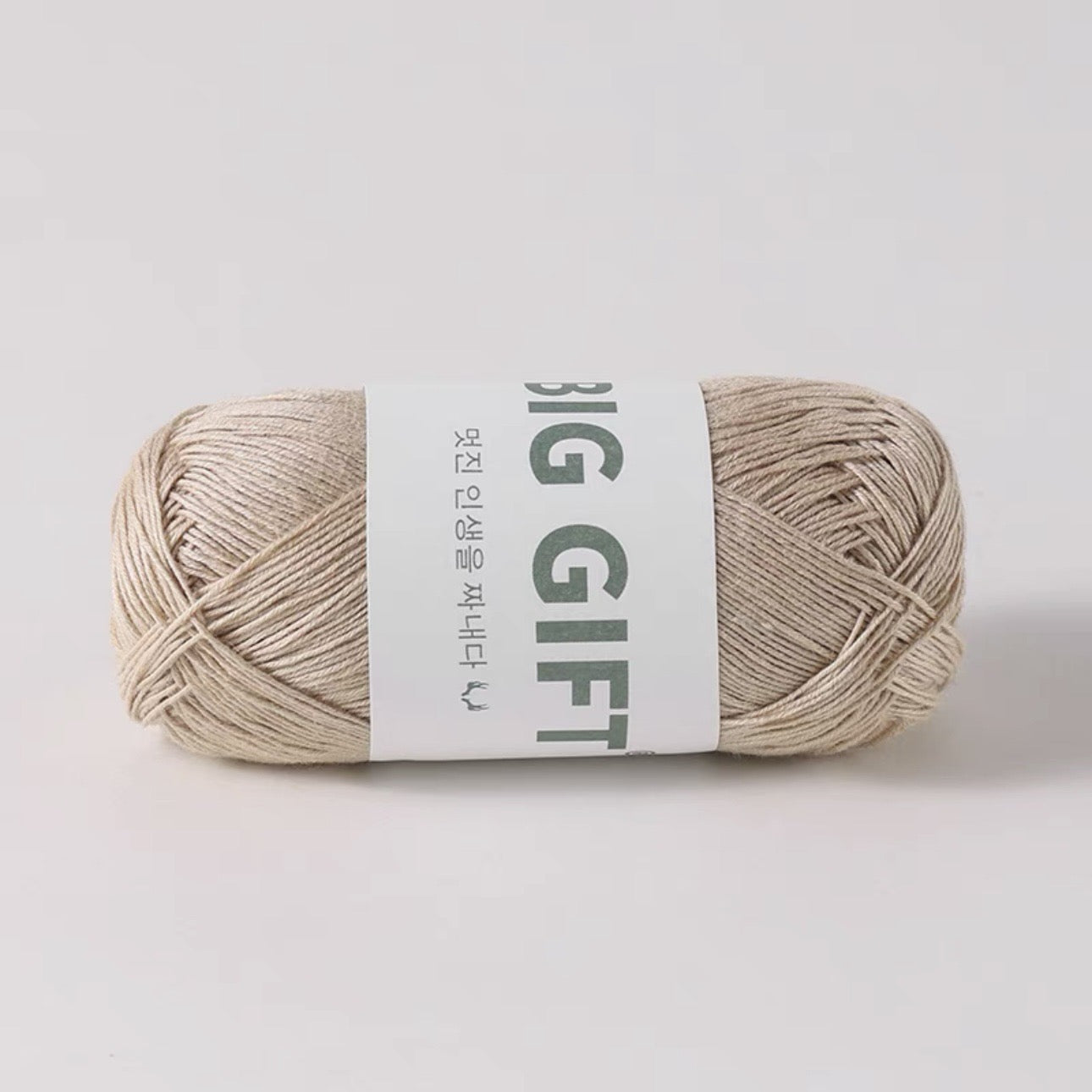 Tencel-Linen Lace Yarn 50g– Lightweight Summer Yarn for Crochet & Knitting (1.0mm / 70% Tencel, 30% Linen)