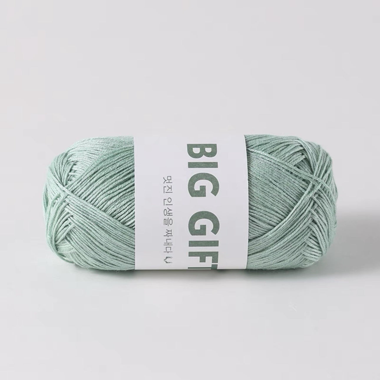 Tencel-Linen Lace Yarn 50g– Lightweight Summer Yarn for Crochet & Knitting (1.0mm / 70% Tencel, 30% Linen)