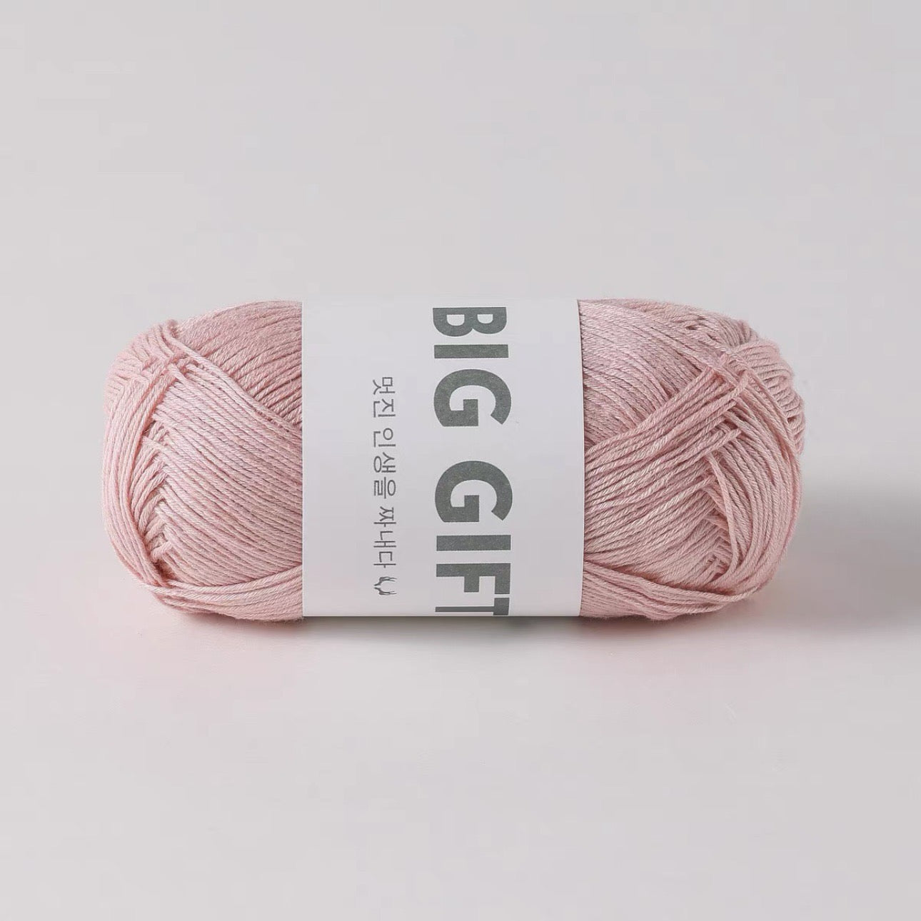 Tencel-Linen Lace Yarn 50g– Lightweight Summer Yarn for Crochet & Knitting (1.0mm / 70% Tencel, 30% Linen)