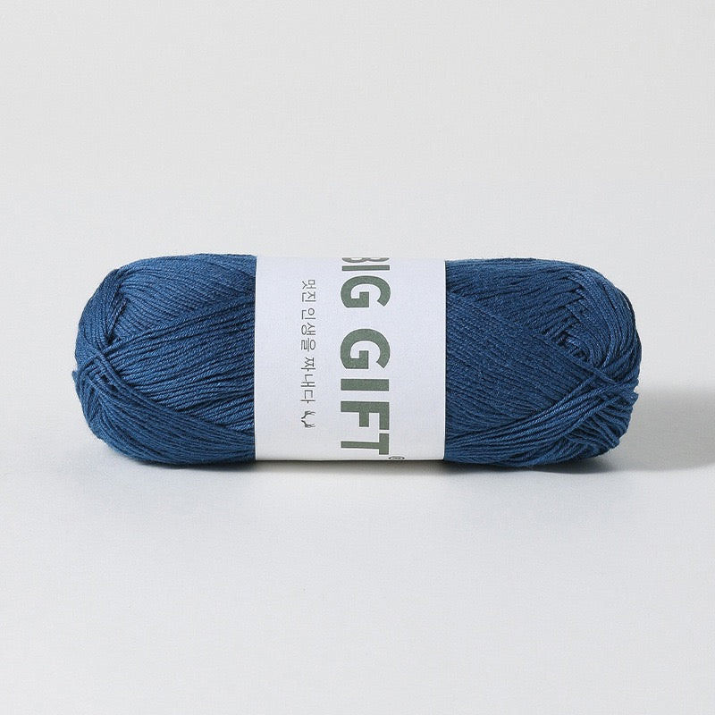 Tencel-Linen Lace Yarn 50g– Lightweight Summer Yarn for Crochet & Knitting (1.0mm / 70% Tencel, 30% Linen)