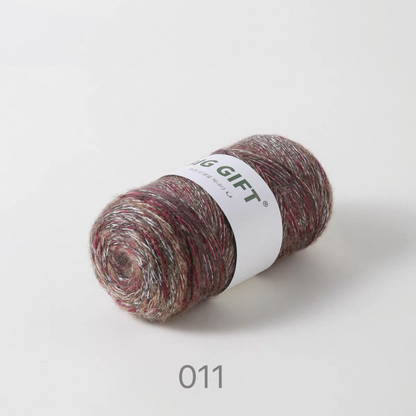 Hand-Dyed Gradient Mohair Wool Yarn – Chunky Multi-Strand for Bags, Hats & Outerwear 300g