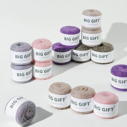 Long-Hair Hollow Mohair-Effect Yarn – Mid-Weight, Skin-Friendly & Structured (50g)